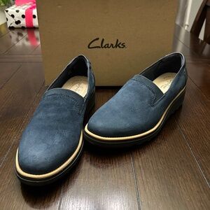 Clarks Women's Collection Sharon Dolly Shoes, navy suede